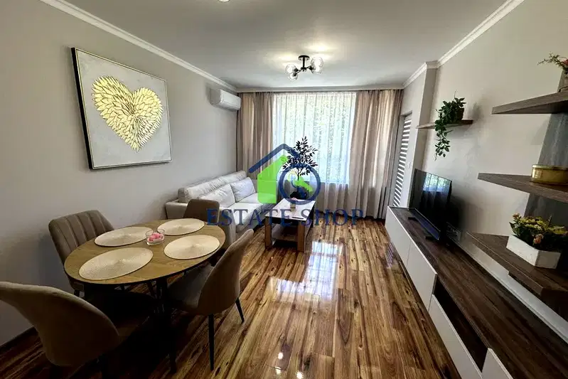3-bedroom apartment in Plovdiv, Sydiiski
