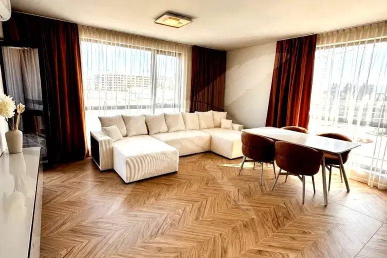3-bedroom apartment in Plovdiv, Trakiya