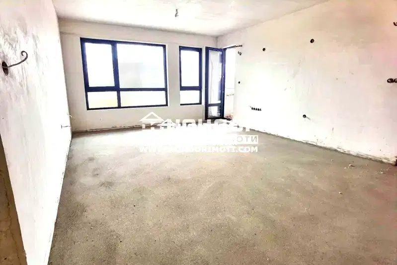 3-bedroom apartment in Plovdiv, Trakiya