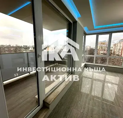 Снимка 5 — Четиристаен пентхаус с тераси в Кючук Париж, Пловдив