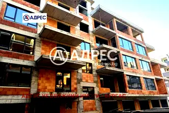 Тристаен апартамент в Бургас, Поморие