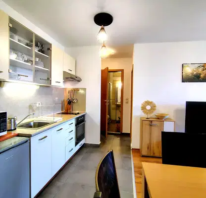 Photo 2 — 3-bedroom apartment in Oblast Blagoevgrad, Razlog