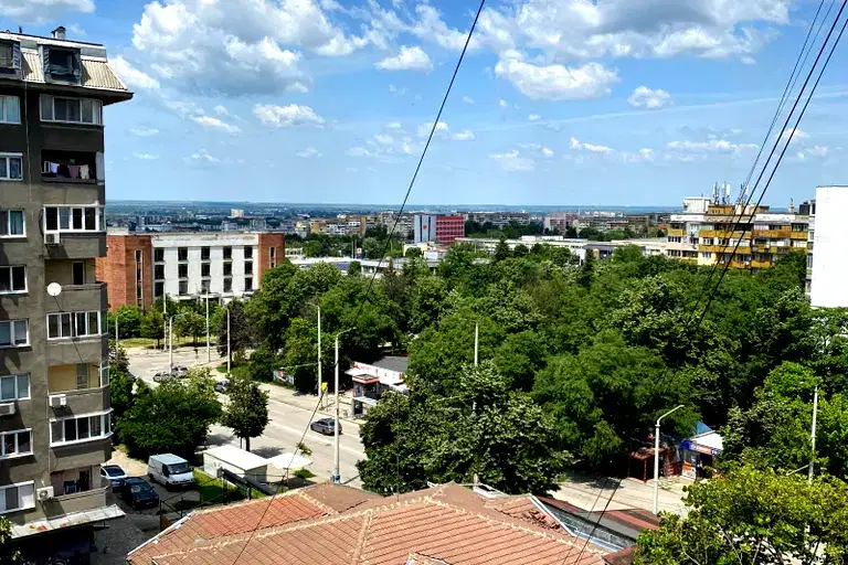 4-bedroom apartment in Ruse, Drujba 3