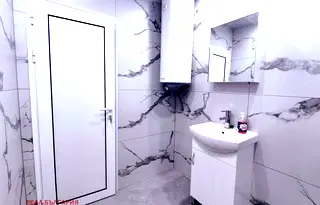 Тристаен апартамент в Русе, Родина 3