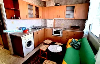 Тристаен апартамент в Русе, Родина 3