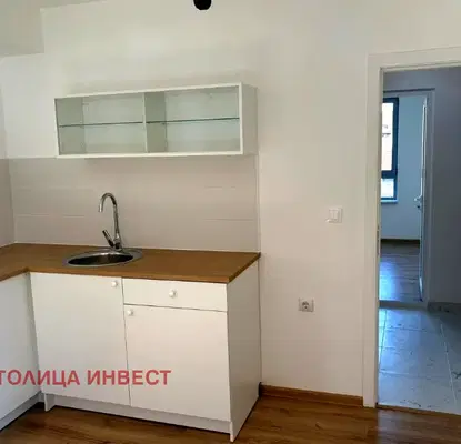 Снимка 3 — Едностаен апартамент в Русе, Широк център