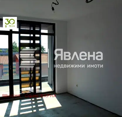 Снимка 2 — Двустаен апартамент в Добрич, с. Кранево