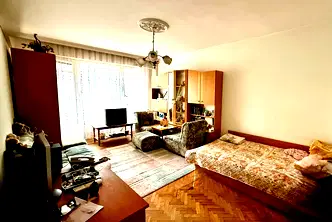 Двустаен апартамент в Шумен, Болницата