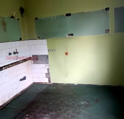 Photo 3 — 3-bedroom apartment in Shumen, Dobrudjanski