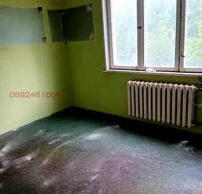 Photo 4 — 3-bedroom apartment in Shumen, Dobrudjanski