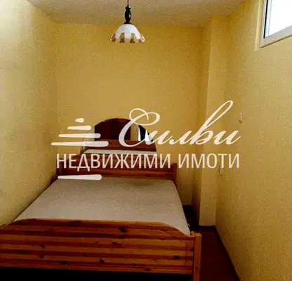 Снимка 5 — Едностаен апартамент в Шумен, Тракия
