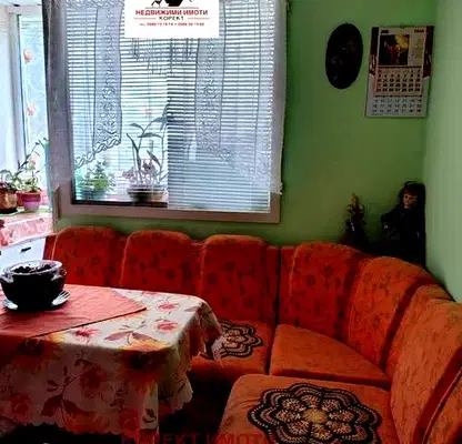 Снимка 5 — Двустаен апартамент в Шумен, Тракия