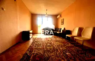 Двустаен апартамент в Силистра, Център