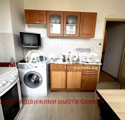 Снимка 5 — Двустаен апартамент в Сливен, Клуцохор