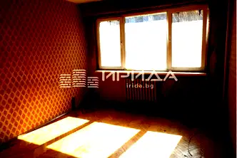 Тристаен апартамент 75 кв.м в Банишора с южно изложение