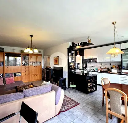 Photo 3 — Spacious 3-room apartment with two loggias in Krasno selo