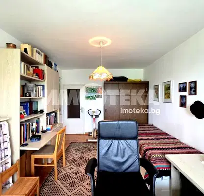 Photo 4 — Spacious 3-room apartment with two loggias in Krasno selo
