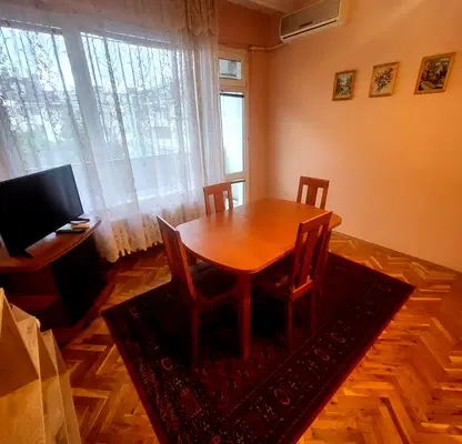Снимка 3 — Тристаен апартамент в Борово с функционално разпределение