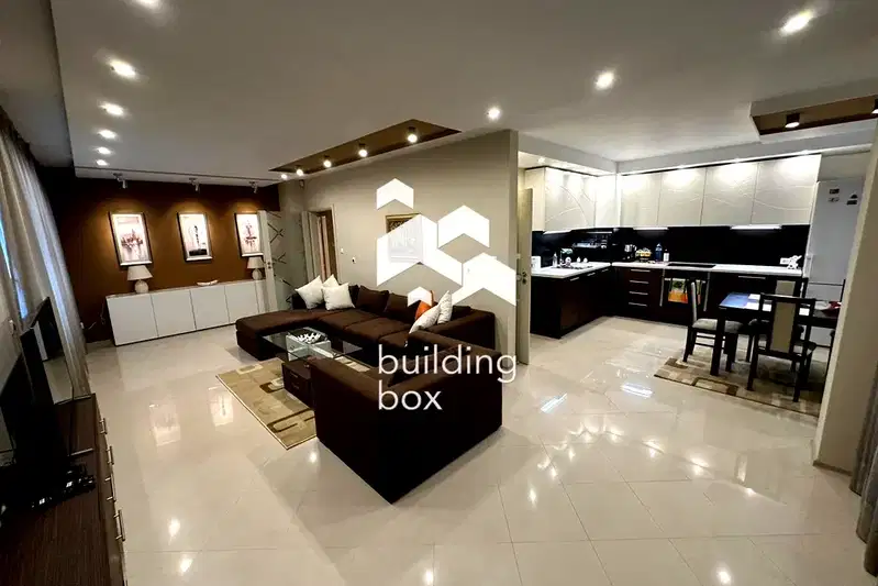 4-bedroom apartment in Sofiya, Borovo