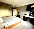 Снимка 4 — Тристаен апартамент 85 кв.м в Бъкстон с изложение изток-запад