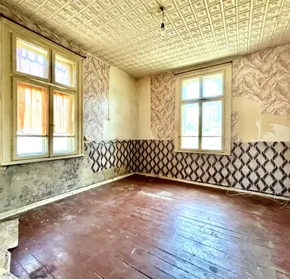Снимка 3 — 2-стаен апартамент в Център с паркомясто