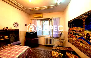 Двустаен апартамент в Център, София с гледка към вътрешен двор