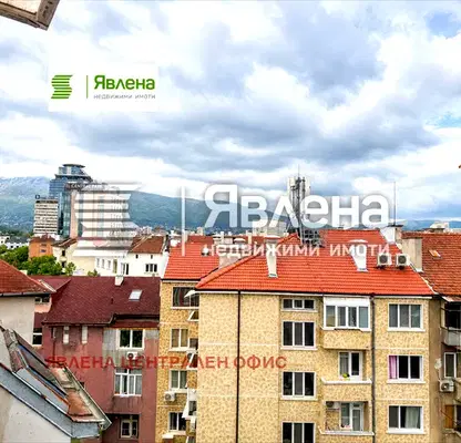 Снимка 5 — Двустаен апартамент с тераса и гледка към Витоша в Център, София