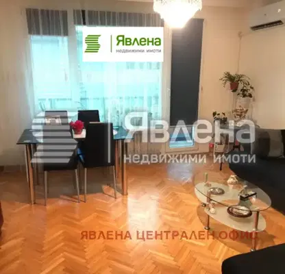 Снимка 2 — 3-стаен апартамент в Център, София с тераса и балкон
