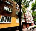 Снимка 2 — Просторен 3-стаен апартамент в Център с паркинг