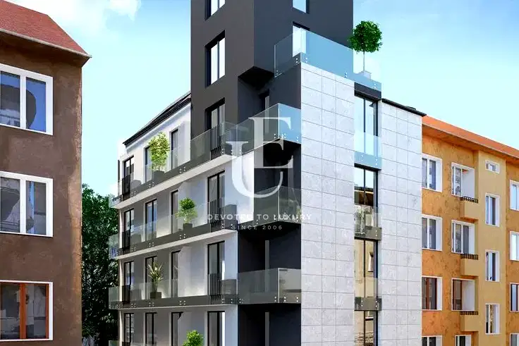 3-bedroom apartment in Sofiya, Centyr