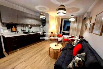 Двустаен апартамент с контрол на достъпа в Център, София