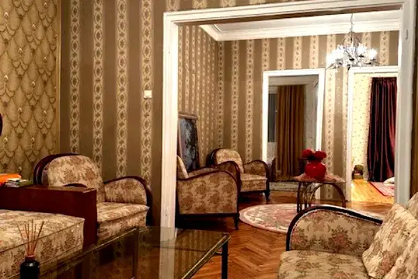 3-bedroom apartment in Sofiya, Centyr