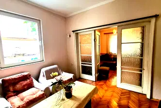 3-стаен апартамент в Център, ул. Георги С. Раковски, преходен хол