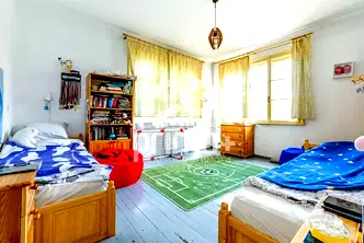 Тристаен апартамент с 3 тераси в Докторски паметник, София