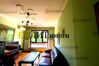 Луксозен 3-стаен апартамент в Докторски паметник, София