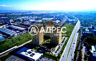 Двустаен апартамент с южно изложение в Дружба 1, София