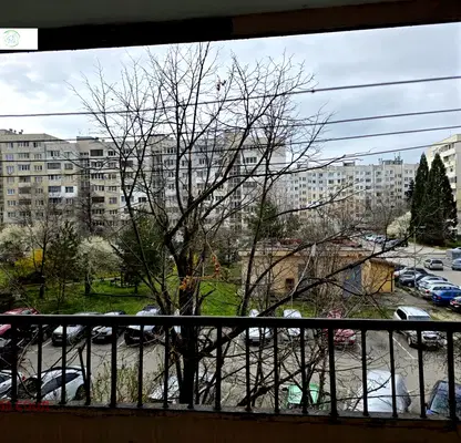 Снимка 3 — Двустаен апартамент в Дружба 2 с балкон и възможност за преустройство
