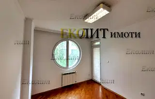 3-стаен апартамент с две тераси в Гео Милев, София