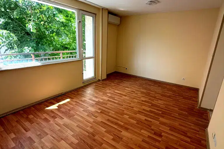 3-bedroom apartment in Sofiya, Geo Milev