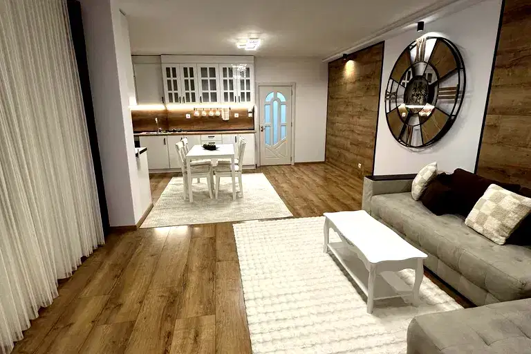 3-bedroom apartment in Sofiya, Hipodruma