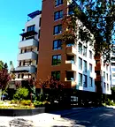 3-стаен апартамент с две тераси в Изток, София