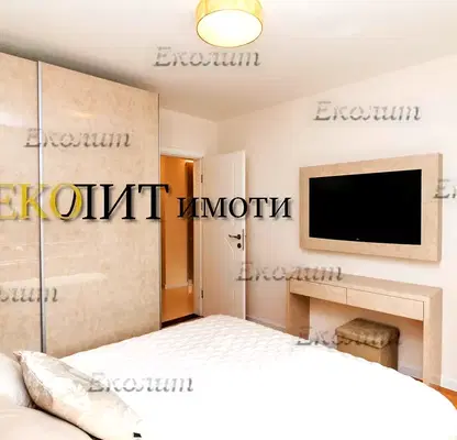 Снимка 5 — 3-стаен апартамент с голяма тераса в ж.к. Южен парк, София