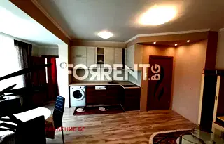 Тристаен апартамент в Красно село с обновена вътрешна част