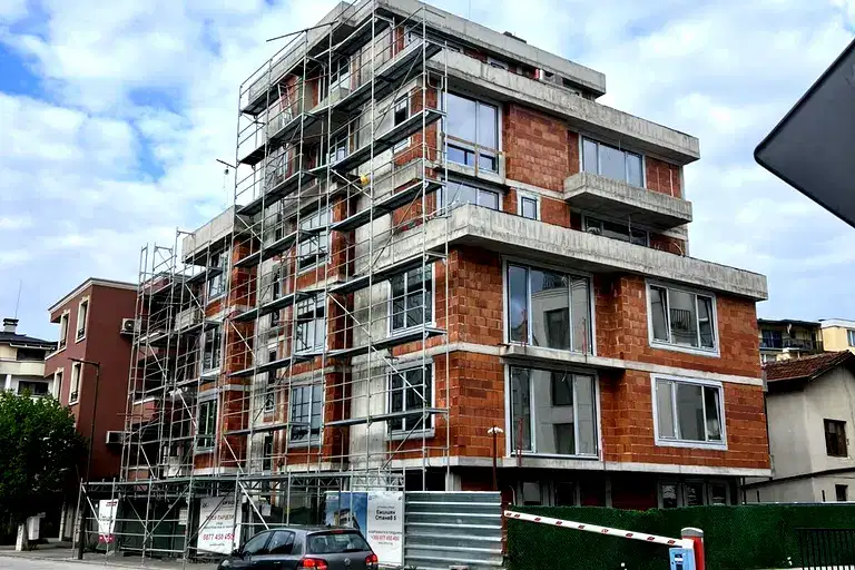 3-bedroom apartment in Sofiya, Krystova Vada