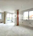 Тристаен апартамент с южно изложение в Кръстова вада, София