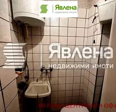 Снимка 5 — Просторен 3-стаен апартамент в Лозенец с три тераси