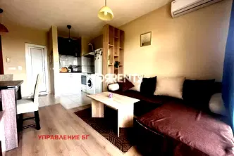 Двустаен апартамент с тераса в Люлин 10, София