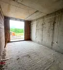 Двустаен апартамент с двор в Малинова долина, София