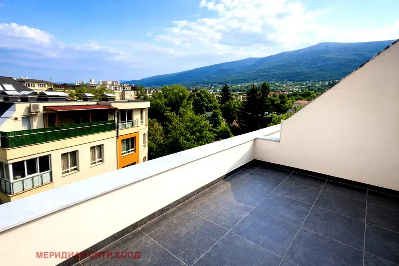 5-bedroom apartment in Sofiya, Manastirski Livadi