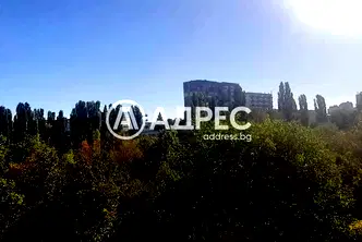 Четиристаен апартамент с две тераси в Младост 1, София